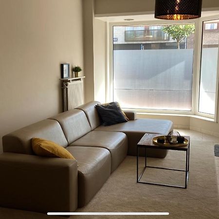 Familie Appartement Hartje Knokke Met Optie Parking Bagian luar foto