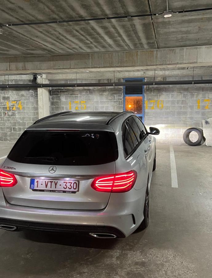 Familie Appartement Hartje Knokke Met Optie Parking Bagian luar foto